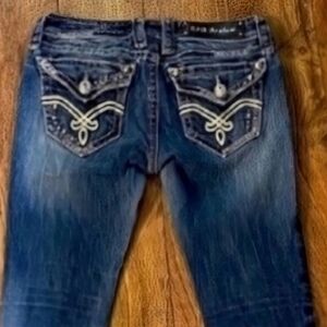 Gorgeous Rock Revival Elaina Jeans With 34" Inseam